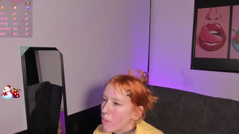 Snapshot of iiam_valentinaa chatting on January 3, 11:46 am online show from January 3, 11:46 am