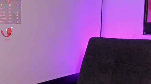 Snapshot of iiam_valentinaa chatting on January 13, 11:30 am online show from January 13, 11:30 am