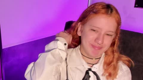 Snapshot of iiam_valentinaa chatting on February 1, 12:47 pm online show from February 1, 12:47 pm