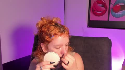 Snapshot of iiam_valentinaa chatting on February 5, 12:38 pm online show from February 5, 12:38 pm