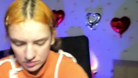 Snapshot of iiam_valentinaa chatting on February 17, 1:53 pm online show from February 17, 1:53 pm