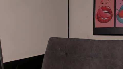 Snapshot of iiam_valentinaa chatting on March 8, 12:09 pm online show from March 8, 12:09 pm