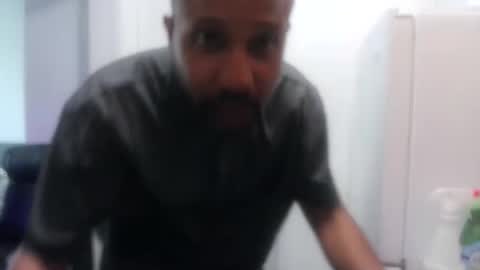 Snapshot of ikebbcdaddy chatting on December 5, 11:40 pm IkebbcDaddy online show from December 5, 11:40 pm