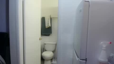 Snapshot of ikebbcdaddy chatting on December 12, 1:21 am IkebbcDaddy online show from December 12, 1:21 am