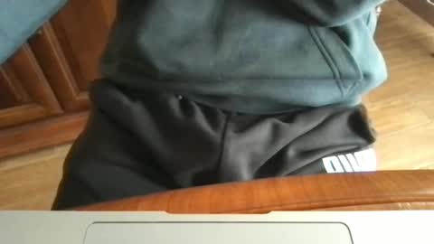 Snapshot of ikeresba chatting on January 3, 12:52 pm ikeresba online show from January 3, 12:52 pm