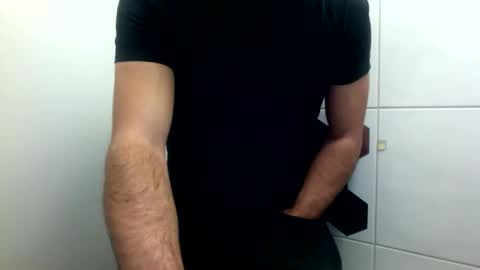 ilcaponero online show from March 17, 11:30 pm