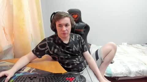 iliaskris online show from February 8, 12:19 pm