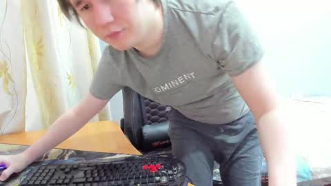 iliaskris online show from March 9, 2:26 am