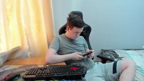Snapshot of iliaskrislove chatting on June 20, 11:24 am iliaskris online show from June 20, 11:24 am