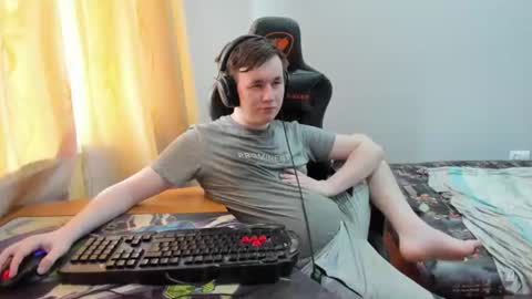 Snapshot of iliaskrislove chatting on June 28, 12:33 pm iliaskris online show from June 28, 12:33 pm