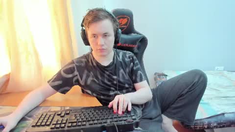 Snapshot of iliaskrislove chatting on July 6, 12:46 pm iliaskris online show from July 6, 12:46 pm