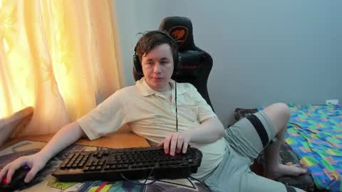 Snapshot of iliaskrislove chatting on July 15, 4:40 am iliaskris online show from July 15, 4:40 am