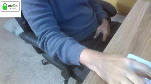 Snapshot of ilikecookies83 chatting on November 12, 3:18 am ilikecookies83 online show from November 12, 3:18 am