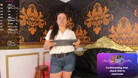 LILY online show from May 29, 11:30 am