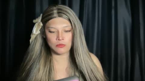 Snapshot of ill_moan_foryouxx chatting on February 24, 1:25 am QUEEN KATH online show from February 24, 1:25 am