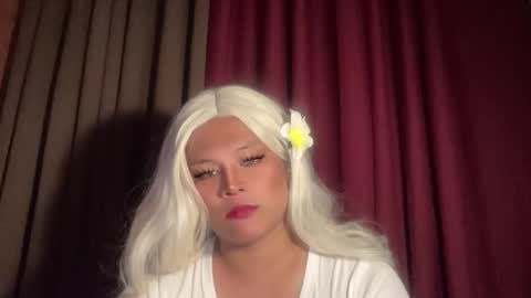 QUEEN KATH online show from April 5, 2:42 am