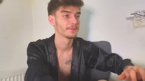 Snapshot of illusions888 chatting on October 30, 2:29 pm D-Illusion online show from October 30, 2:29 pm