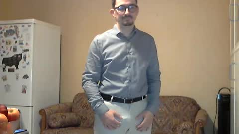 ilovecuteguy79 online show from June 9, 4:24 am