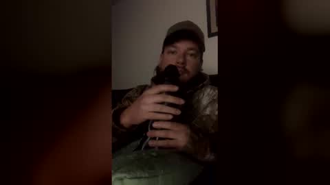 Snapshot of ilovefishing4 chatting on March 29, 3:39 am ilovefishing4 online show from March 29, 3:39 am