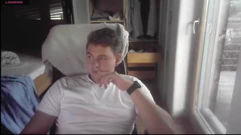 iloveyoutoo2000 online show from September 30, 4:45 pm