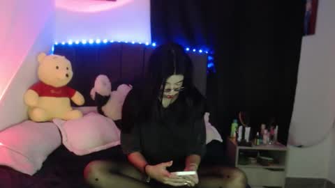 Ily Bea online show from January 16, 1:20 am