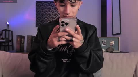 Snapshot of im__thomas chatting on October 19, 5:08 am IM  THOMAS online show from October 19, 5:08 am