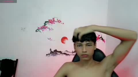 Snapshot of im_david01 chatting on October 7, 12:46 pm im_david01 online show from October 7, 12:46 pm