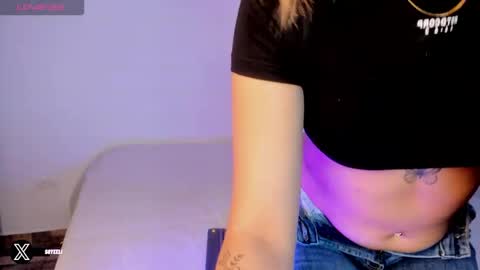 Eli  online show from September 17, 4:03 am