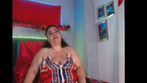 Snapshot of im_helenn_ chatting on January 9, 8:03 am Hellen online show from January 9, 8:03 am