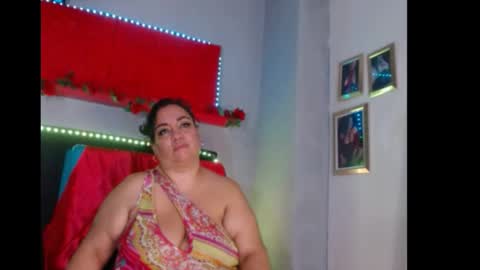 Snapshot of im_helenn_ chatting on January 13, 7:42 pm Hellen online show from January 13, 7:42 pm
