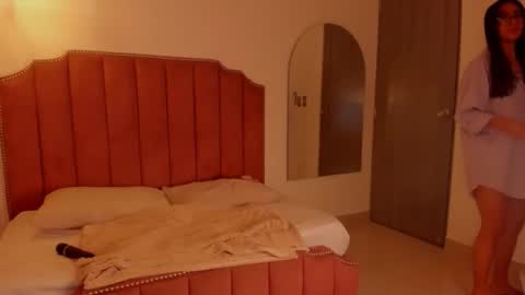 im_lisacb online show from September 10, 6:46 am