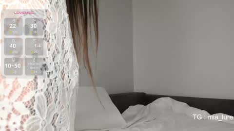 Snapshot of im_lure chatting on May 25, 9:10 pm Im Lure online show from May 25, 9:10 pm