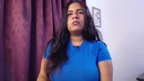 im madissonwell online show from November 29, 5:32 am