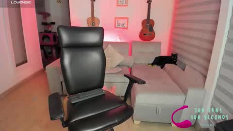 im_mariana online show from February 17, 1:46 am