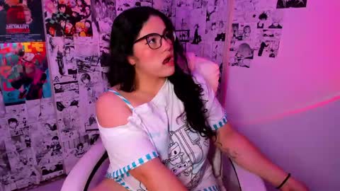 mei mei uwu online show from May 30, 2:19 am