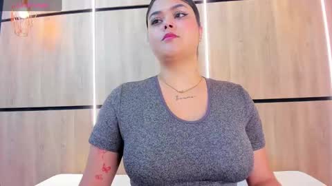 im mou  online show from March 10, 12:37 pm