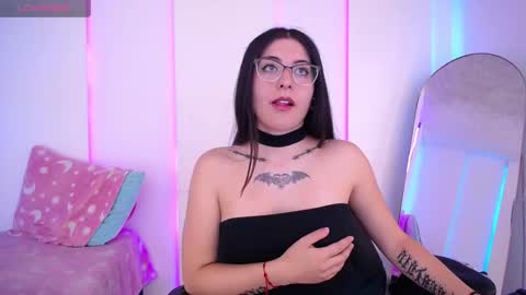 Snapshot of im_rosse_ chatting on March 10, 6:57 pm Jade Rosse online show from March 10, 6:57 pm