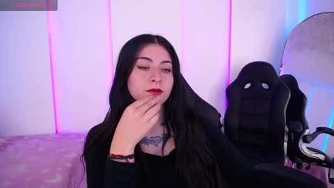 Snapshot of im_rosse_ chatting on March 17, 6:44 pm Jade Rosse online show from March 17, 6:44 pm