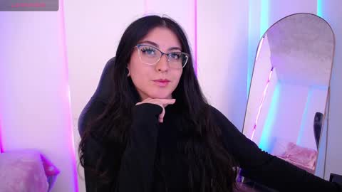 Snapshot of im_rosse_ chatting on April 6, 7:04 pm Jade Rosse online show from April 6, 7:04 pm