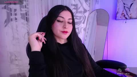 Snapshot of im_rosse_ chatting on May 26, 9:55 pm Jade Rosse online show from May 26, 9:55 pm