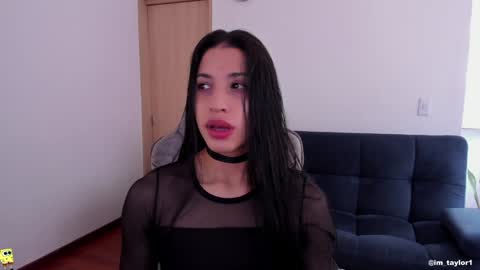 TAYLOR  online show from January 12, 6:05 pm