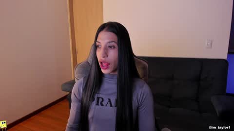 TAYLOR  online show from January 20, 11:54 pm