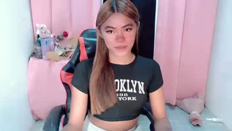 im_yourfairyannaxx online show from January 18, 1:31 am