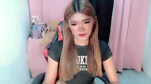 im_yourfairyannaxx online show from February 3, 6:22 am