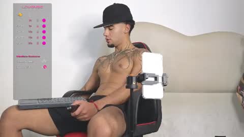 imadamhot online show from July 31, 4:17 pm