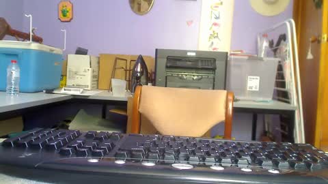 Aussie Guy online show from February 27, 3:04 am