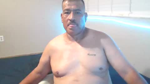 Snapshot of imbackmandosuknw689611 chatting on July 13, 8:28 am imbackmandosuknw689611 online show from July 13, 8:28 am