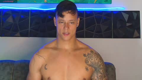 Snapshot of imconor chatting on December 3, 1:41 am imconor online show from December 3, 1:41 am