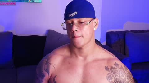 imconor online show from May 15, 10:50 pm