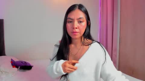 Snapshot of imdayaadams chatting on February 20, 8:06 am Dayana online show from February 20, 8:06 am